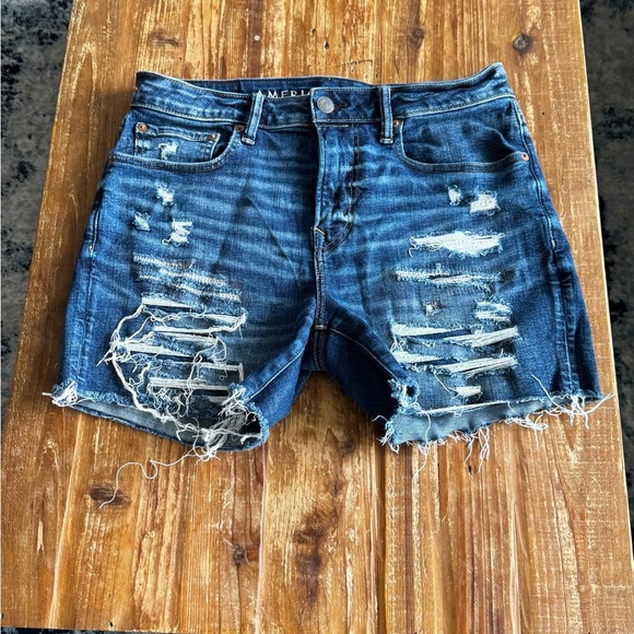 American Eagle Outfitters Other - EUC American Eagle Airflex + denim shorts